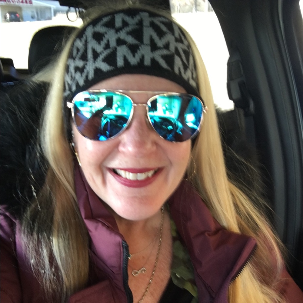 Meet your Posher, Barbara